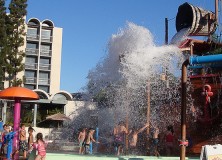 HoJo Anaheim Disneyland Hotel