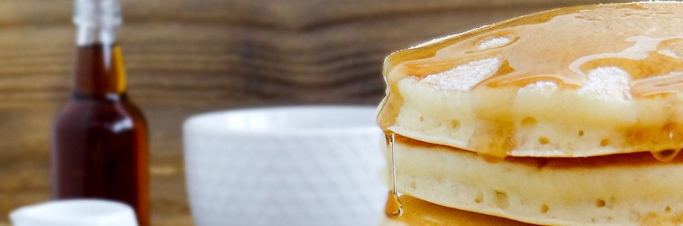 american breakfast pancakes home