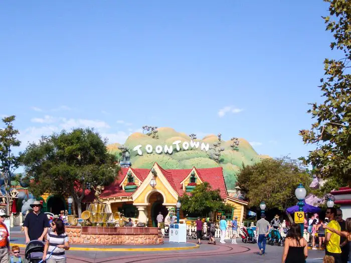 Disneyland California ou Disney Orlando | Malas e Panelas