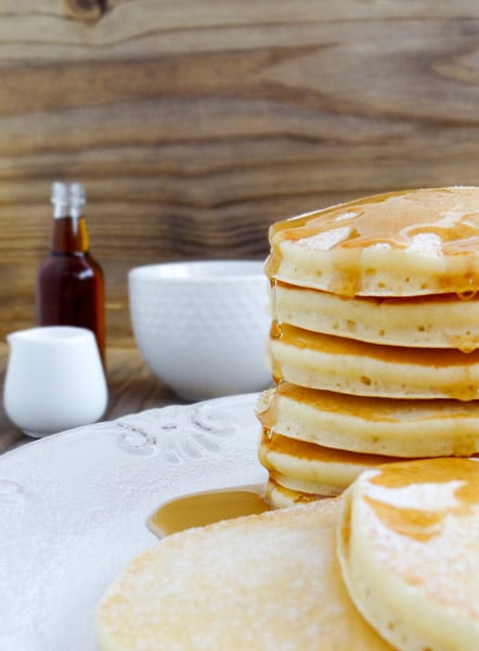 american breakfast pancakes