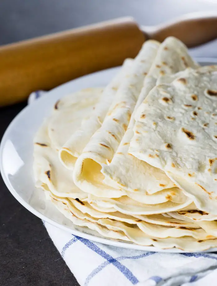 Tortillas de Farinha | Malas e Panelas