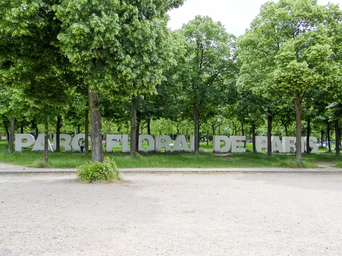 16 Lugares para Visitar em Paris | Parc Floral de Paris | Malas e Panelas” width=
