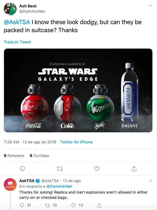 Garrafas da Coca-Cola vendidas no Star Wars Galaxy's Edge