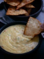 molho de queijo para nachos